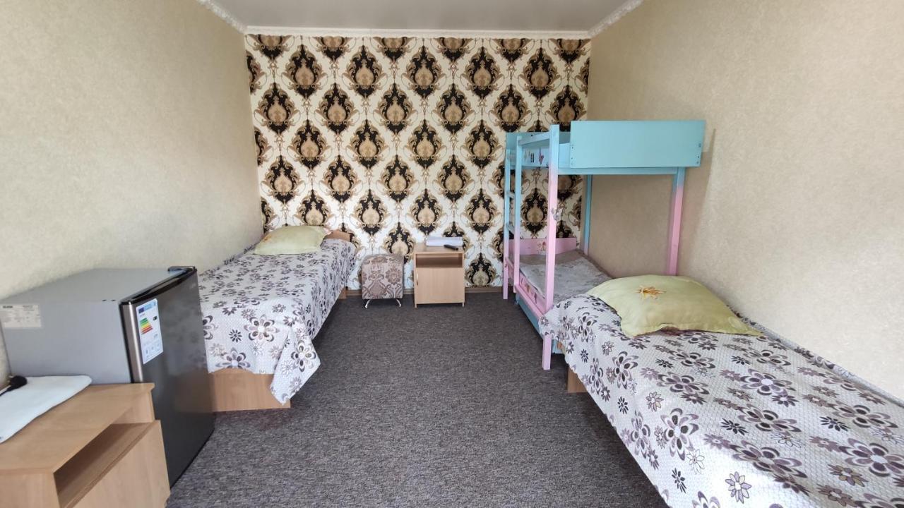 Hotel Natalia Kaji-Say ภายนอก รูปภาพ